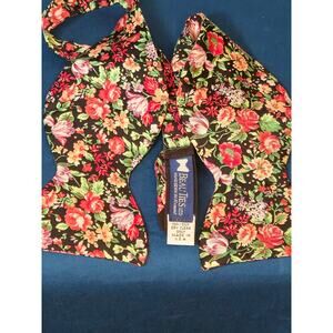 Beau Ties LTD tight floral pattern 100% silk bowtie